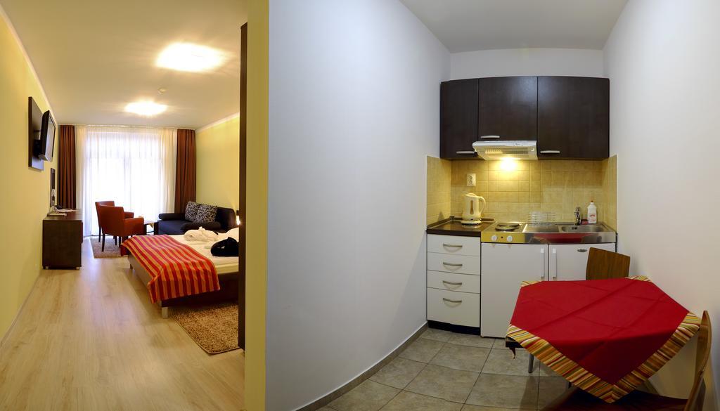 Luxury Apartment Kristof Бешенёва Номер фото
